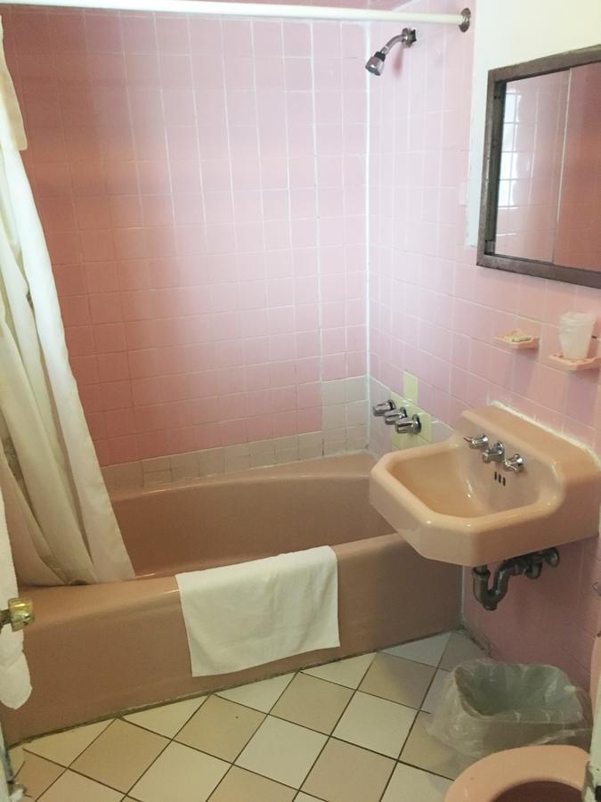 Village Motel Ellenville Luaran gambar